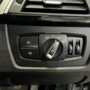 2015 BMW 3 Series 3.0 330d M Sport Saloon 4dr Diesel Auto Euro 6 (s/s) (258 ps) Saloon Diesel Aut... - Image 5