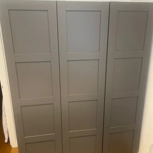 Closet big 3 doors
