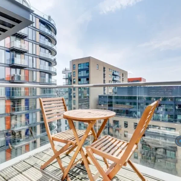 1 bedroom flat in Ability Place, London, E14 (1 bed) (#2584725)