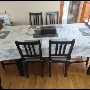 6 seater dinning table extendable to 8 seater plus 8 chairs