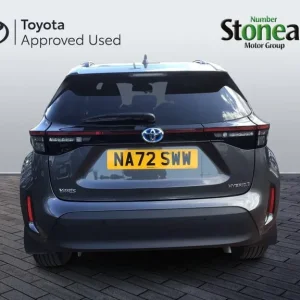 2022 Toyota Yaris Cross 1.5 VVT-h Excel SUV 5dr Petrol Hybrid E-CVT Euro 6 (s/s) (116 ps) HATCHBA... - Image 6