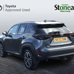 2022 Toyota Yaris Cross 1.5 VVT-h Excel SUV 5dr Petrol Hybrid E-CVT Euro 6 (s/s) (116 ps) HATCHBA... - Image 7