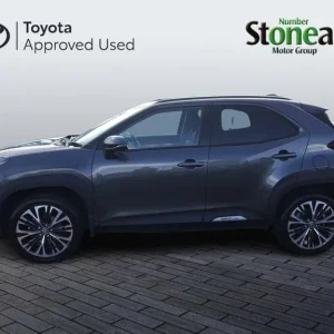 2022 Toyota Yaris Cross 1.5 VVT-h Excel SUV 5dr Petrol Hybrid E-CVT Euro 6 (s/s) (116 ps) HATCHBA... - Image 8