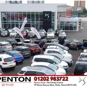 2020 Vauxhall Combo Life 1.5 Turbo D Elite XL MPV Auto Euro 6 (s/s) 5dr MPV Diesel Automatic - Image 2