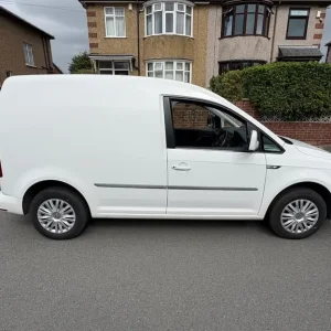 2018 Volkswagen Caddy 2.0TDI TRENDLINE AIR CON 1 owner FSH NO - Image 3