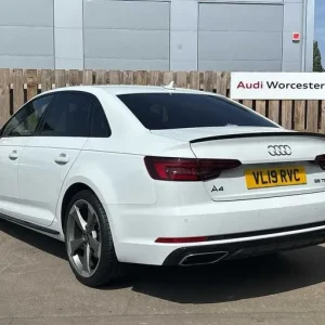 2019 Audi A4 35 TFSI Black Edition 4dr Saloon Petrol Manual - Image 3