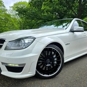 2012 Mercedes-Benz C-Class C63 4dr Auto SALOON Petrol Automatic - Image 7