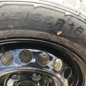 Volkswagen transporter wheel & tyre - Image 2