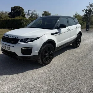 2018 Land Rover Range Rover Evoque 2.0 TD4 SE Tech SUV 5dr Diesel Auto 4WD Euro 6 (s/s) (180 ps) ... - Image 3