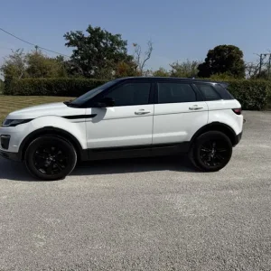 2018 Land Rover Range Rover Evoque 2.0 TD4 SE Tech SUV 5dr Diesel Auto 4WD Euro 6 (s/s) (180 ps) ... - Image 4
