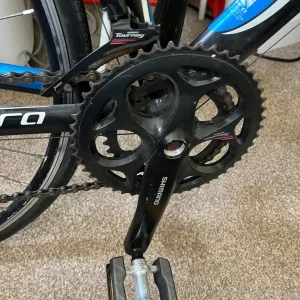 Men’s Carerra Zelos road bike with lock - Image 4