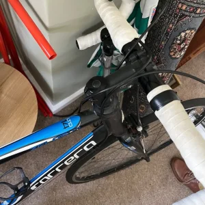 Men’s Carerra Zelos road bike with lock - Image 5