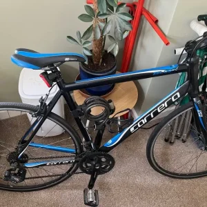 Men’s Carerra Zelos road bike with lock