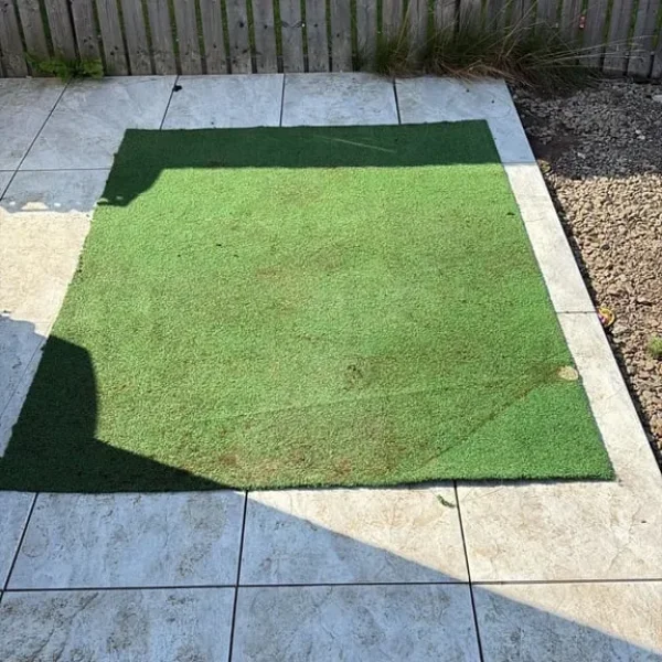 Artificial Golf Put Pro Grass: Fair Condition
