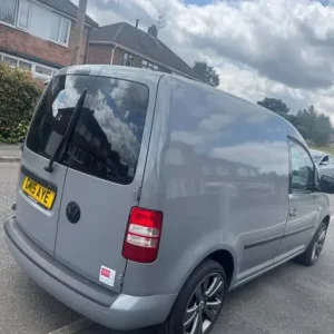 Volkswagen Caddy - 2015, Manual, 1598 (cc) - Image 2