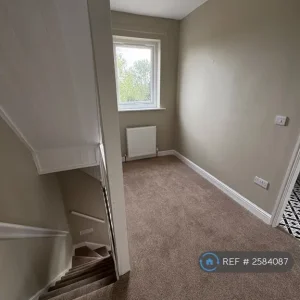 2 bedroom house in Pye Avenue, Barnsley, S75 (2 bed) (#2584087) - Image 6