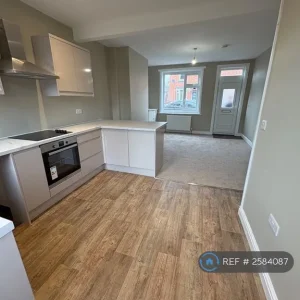 2 bedroom house in Pye Avenue, Barnsley, S75 (2 bed) (#2584087)