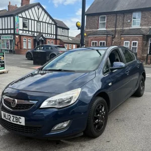 Vauxhall, ASTRA, Hatchback, 2012, Manual, 1398 (cc), 5 doors - Image 6