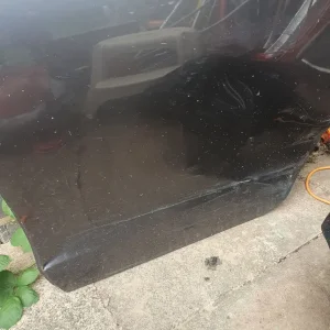 2010 Toyota Yaris left side back door - Image 2