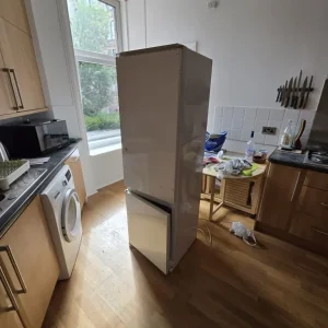 Hotpoint fridge freezer 70/30 Perfect Working Order - Image 4