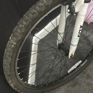 Mountain bike - Image 3