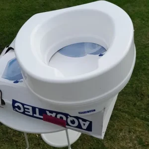 Aquatec raised toilet seat
