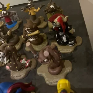 The Turds Figurines £1-£3 each - Image 4
