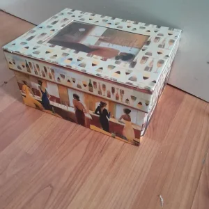 Storage box for photos - Image 3
