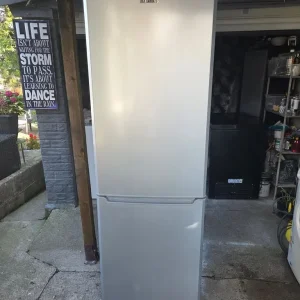 No Frost Tall Fridge Freezer Samsung