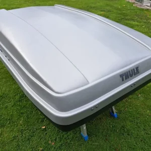 Thule roof box - Image 3