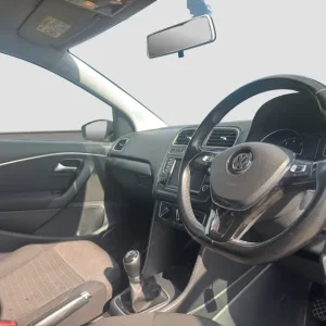 2016 Volkswagen Polo 1.2 TSI SE 5dr - AIR CON - BLUETOOTH HATCHBACK Petrol Manual - Image 2