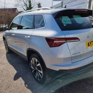 2022 Skoda Karoq SE L TSI Estate Petrol Manual - Image 4