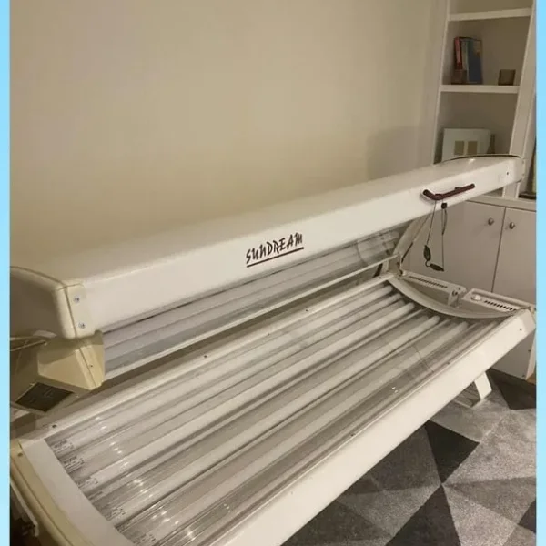 Tanning bed fitted with Infared collagen light tubes