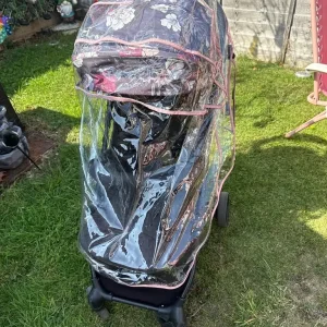 Hauck Sunny Pushchair With Rain Covers - Image 4