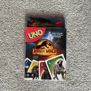 Jurassic World Dominion Uno cards