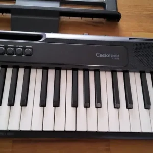 Casio CT-S300 Portable Keyboard - Image 2