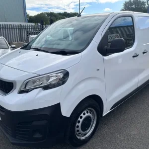 2020 70 Peugeot Expert 2.0 BlueHDi 1400 Professional Standard MWB EURO 6 - Image 4