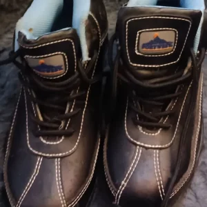 Ladies safety shoes size 5 s62 7el