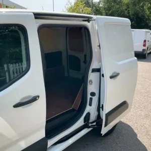 2022 Citroen Berlingo 1.5 Bluehdi 1000Kg Enterprise Pro 100Ps [6 Speed] Small Van Diesel Manual - Image 8