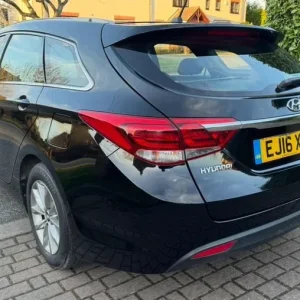 2016 HYUNDAI i40 1.7 CRDi S BLUE DRIVE ESTATE LONG MOT S/HIST RUNS/DRIVES GREAT! - Image 3