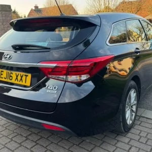 2016 HYUNDAI i40 1.7 CRDi S BLUE DRIVE ESTATE LONG MOT S/HIST RUNS/DRIVES GREAT! - Image 4