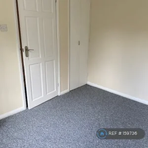 1 bedroom house in Meredith Drive, Aylesbury, HP19 (1 bed) (#159736) - Image 8