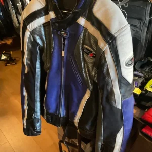 RST Motorcycle Jackets and Suits – Mens and Womens Clothing in Textile and Leather - Image 8