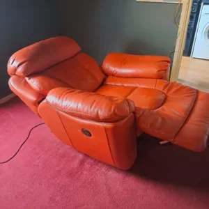 Leather recliner - Image 4