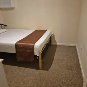 Double room Histon road to rent - Image 2