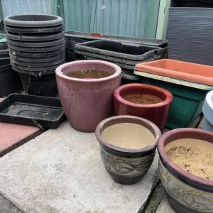 plant pots, planters, trays etc...approx 300 items - Image 4