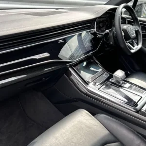 2023 Audi Q7 Black Edition 50 TDI quattro 286 PS tiptronic ESTATE Diesel Automatic - Image 3