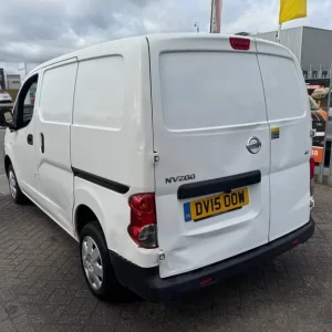 2015 Nissan NV200 1.5 dCi Acenta Van CAR DERIVED VAN Diesel Manual - Image 3