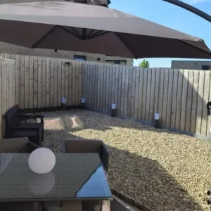 Cube Table & Seats with cushions & 2.5 metre Parasol & extras - Image 4