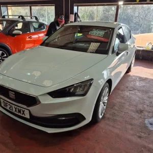 2021 SEAT Leon TSI EVO SE DYNAMIC Hatchback Petrol Manual - Image 8